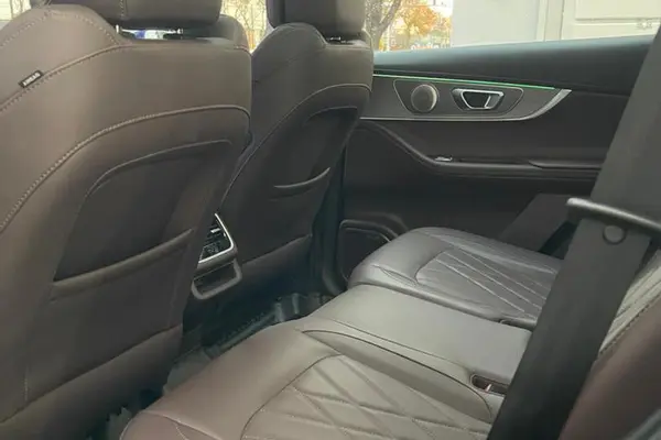 فونیکس، تیگو 8 پرو هیبرید (F8 PRO PHEV)