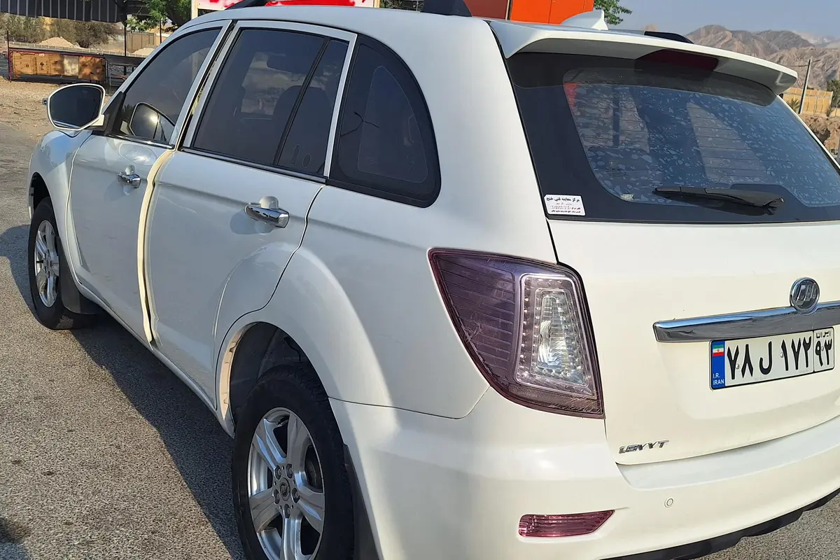 لیفان،  X60
