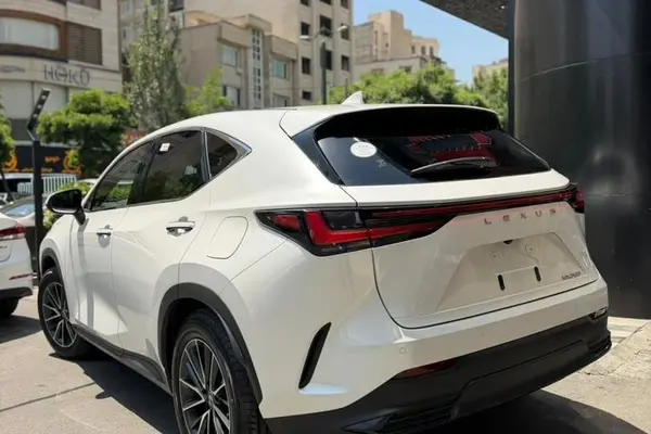 لکسوس  NX