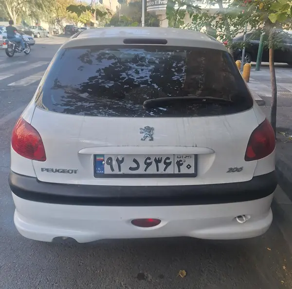 پژو  206