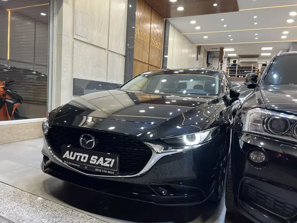 مزدا، 3 وارداتی