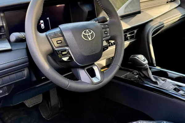 تویوتا، کمری هیبرید