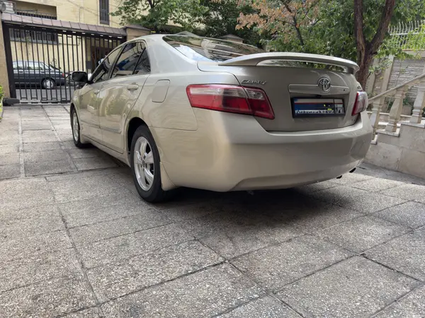 تویوتا  کمری