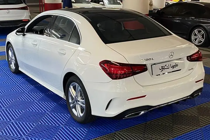 بنز،  کلاس A سدان