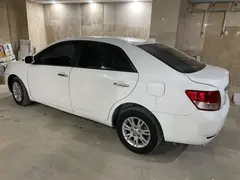 زوتی، آریو