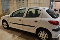 پژو، 206