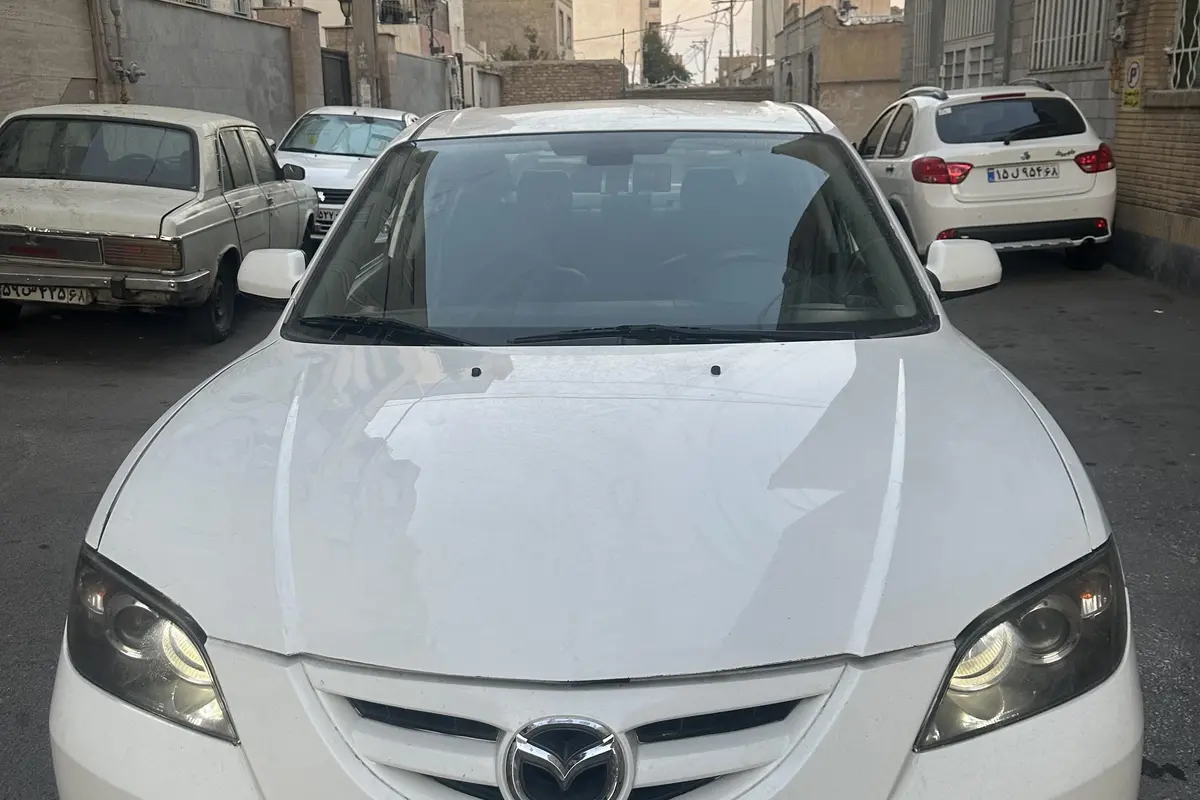 مزدا،  3 قدیم