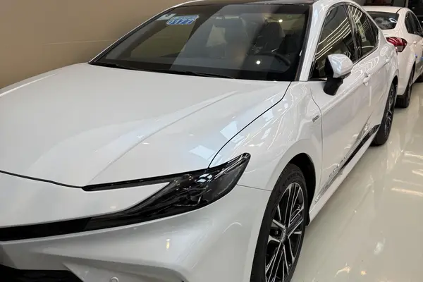 تویوتا، کمری هیبرید