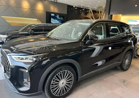 فونیکس F9