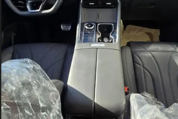 فونیکس  F9