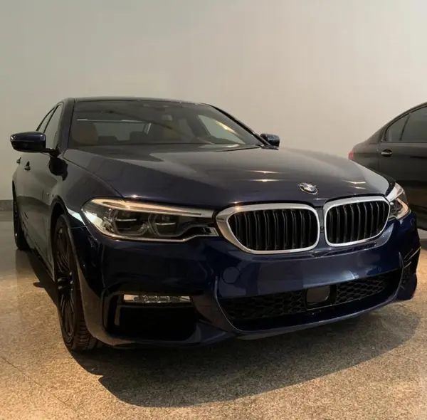 ب ام و، سری 5 سدان