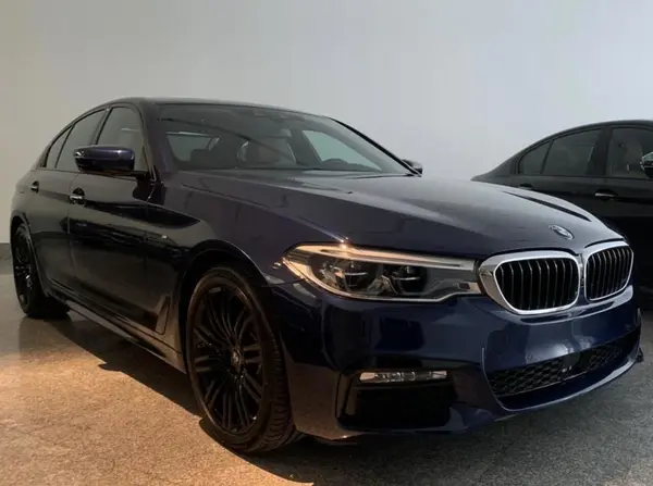 ب ام و، سری 5 سدان