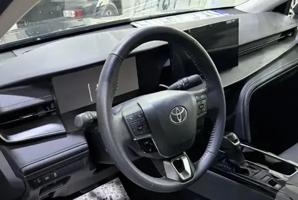 تویوتا، کمری هیبرید