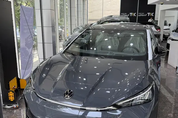 فولکس، آی دی یونیکس