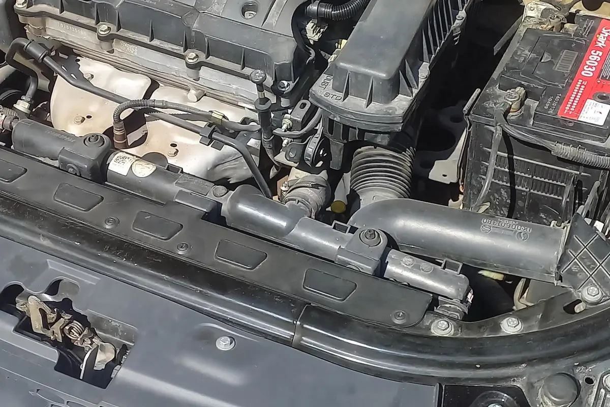 دانگ فنگ،  H30 کراس