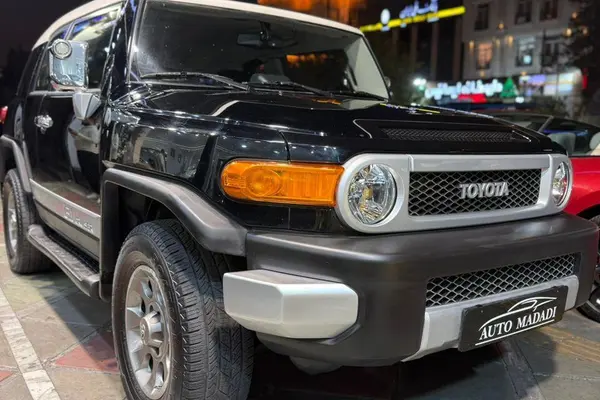 تویوتا، اف جی کروز