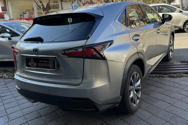 لکسوس، NX هیبرید