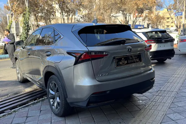 لکسوس، NX هیبرید