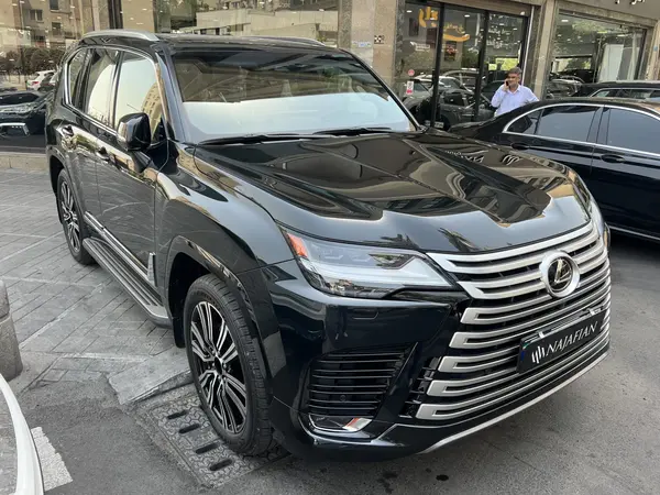 لکسوس  LX