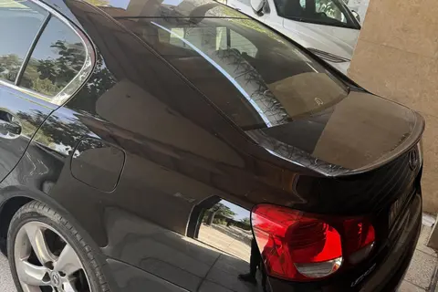 لکسوس، GS
