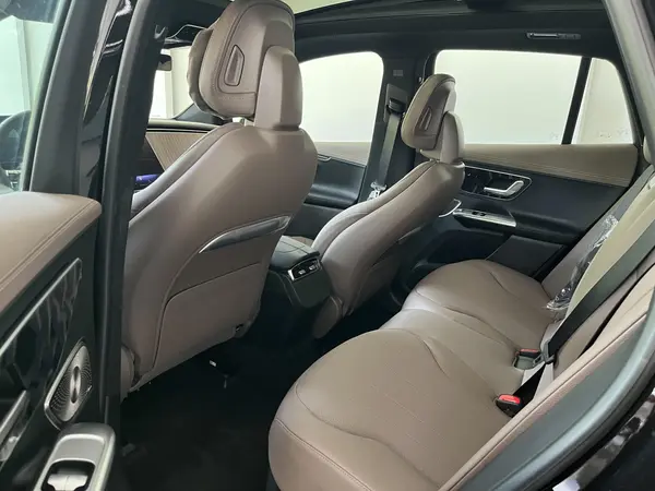بنز  EQE SUV