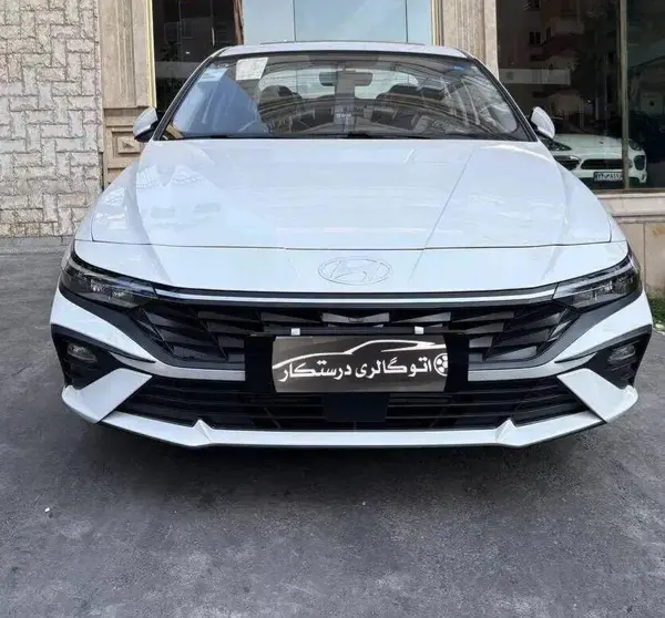 هیوندای، النترا