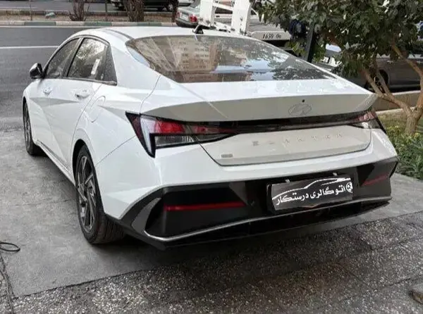 هیوندای، النترا