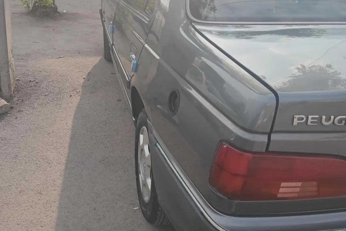 پژو،  پارس
