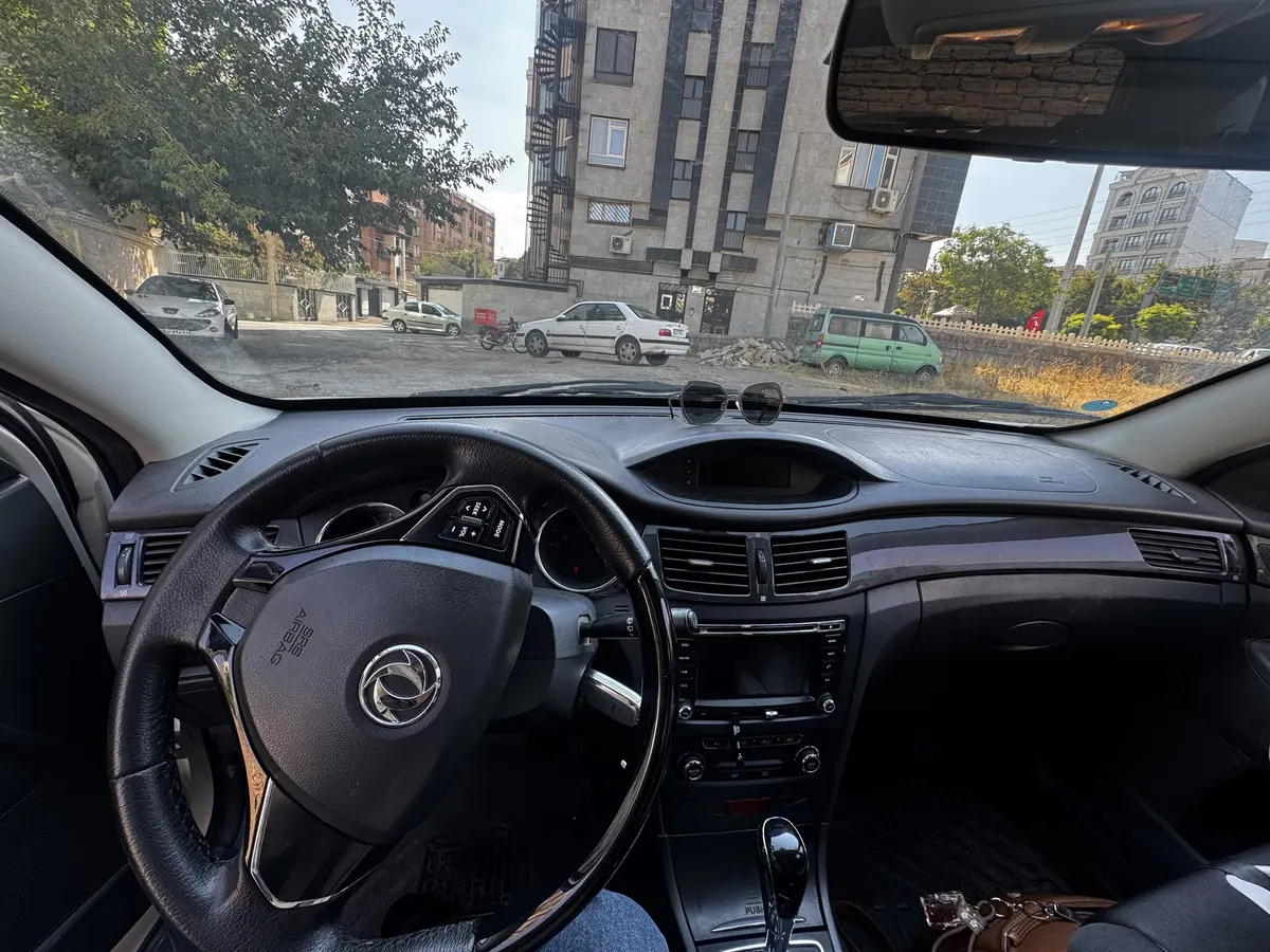 دانگ فنگ،  H30 کراس