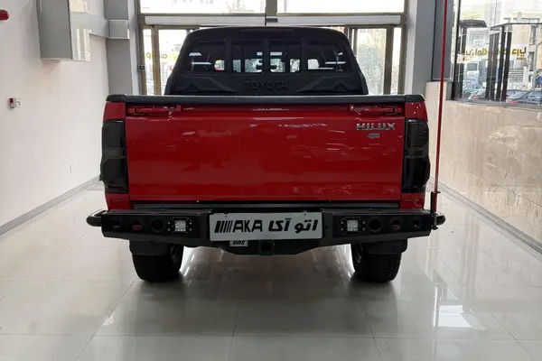 تویوتا، هایلوکس دو کابین