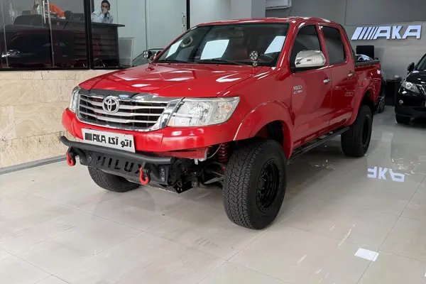 تویوتا، هایلوکس دو کابین