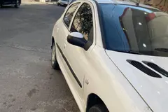 پژو، 206