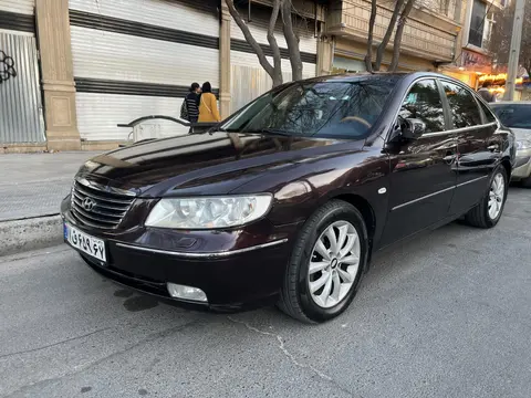 هیوندای، آزرا (گرنجور)