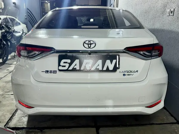 تویوتا، کرولا هیبرید