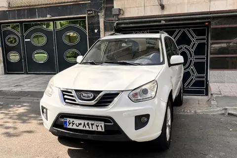 ام وی ام، X33
