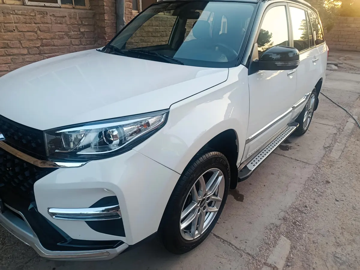ام وی ام،  X33 S