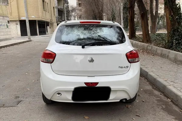 تیبا، هاچ بک