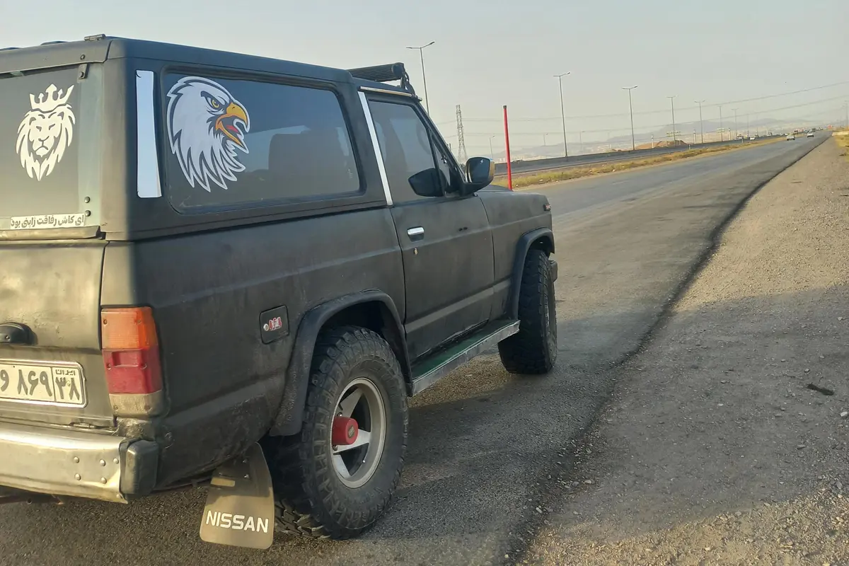 نیسان،  پاترول دو در