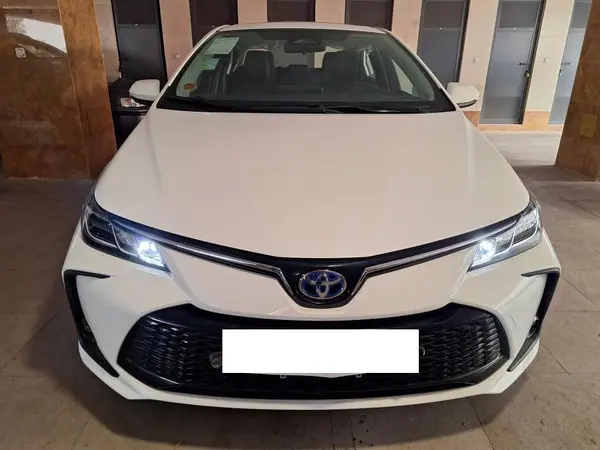 تویوتا، کرولا هیبرید