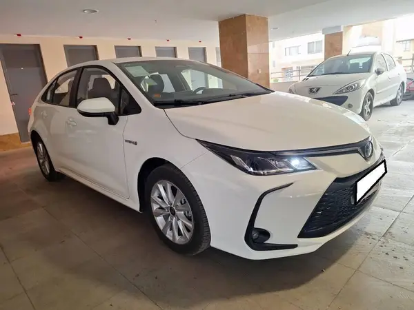 تویوتا، کرولا هیبرید