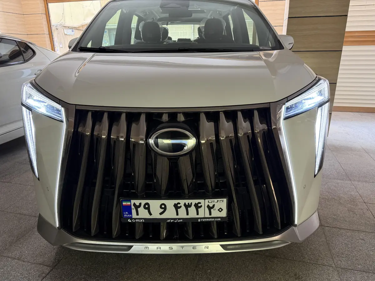 جی ای سی،  M8