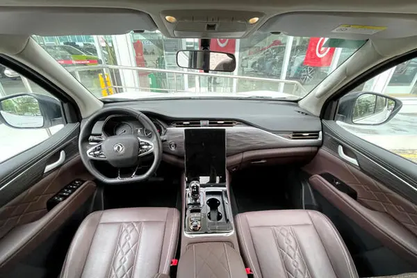 پیش فروش نیسان، ترا