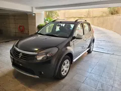 رنو، ساندرو استپ وی