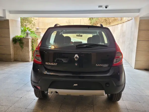 رنو، ساندرو استپ وی