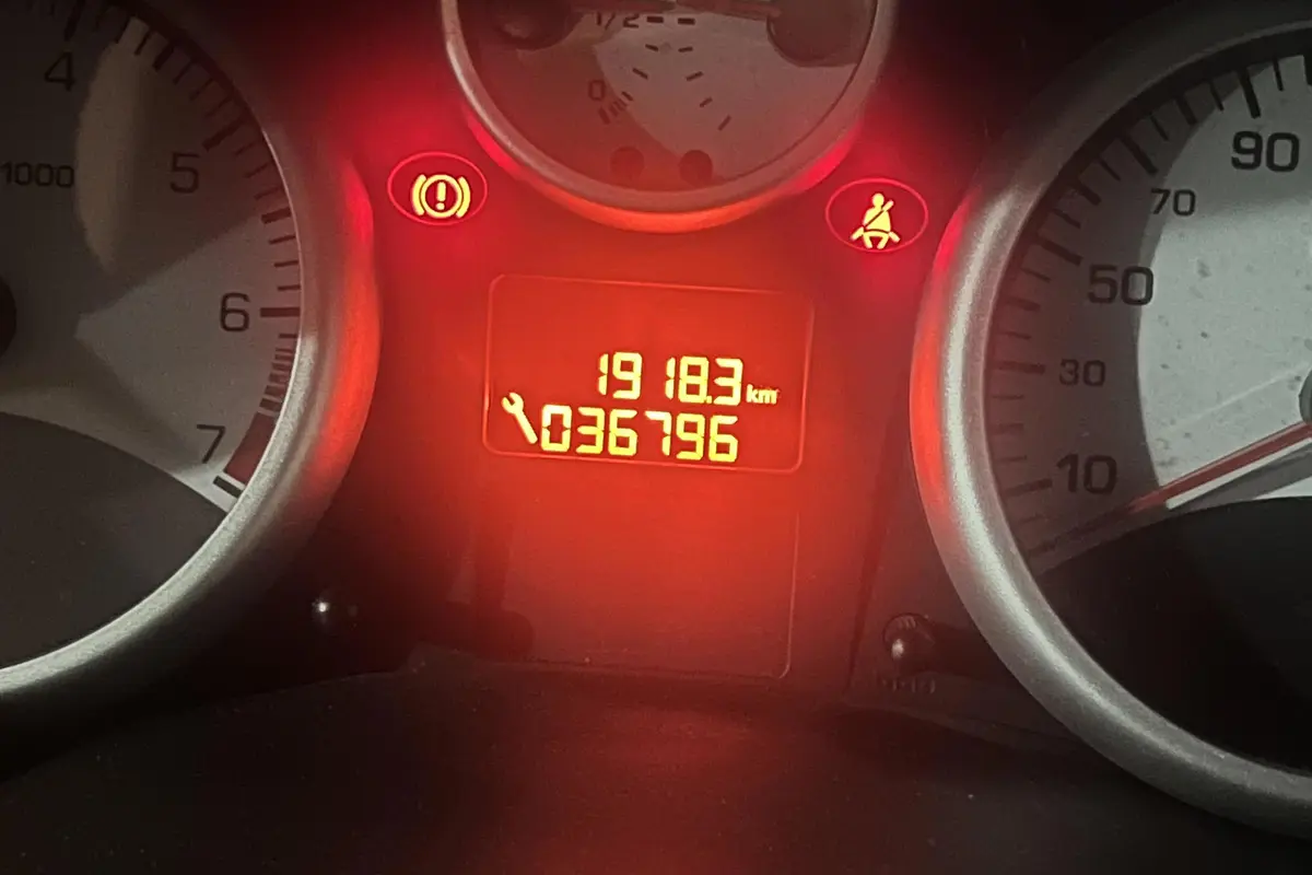 پژو  207