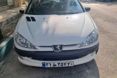 پژو، 206