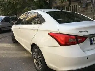 چری، آریزو 5