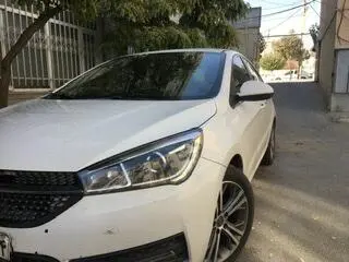 چری، آریزو 5