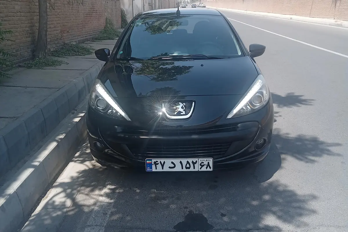 پژو،  207
