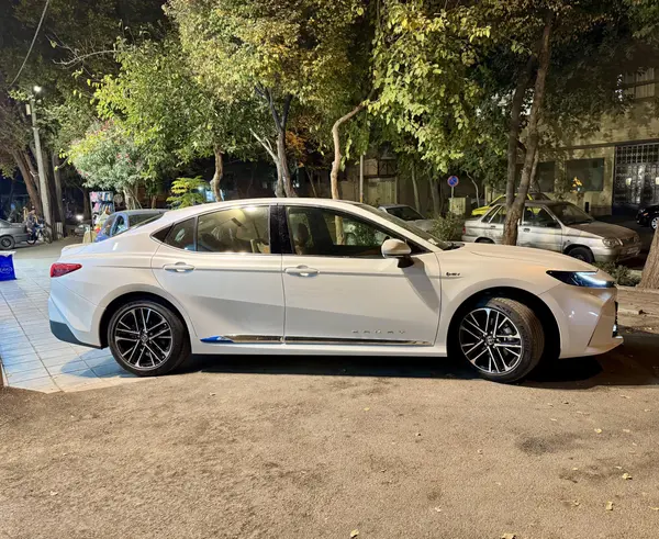 تویوتا، کمری هیبرید